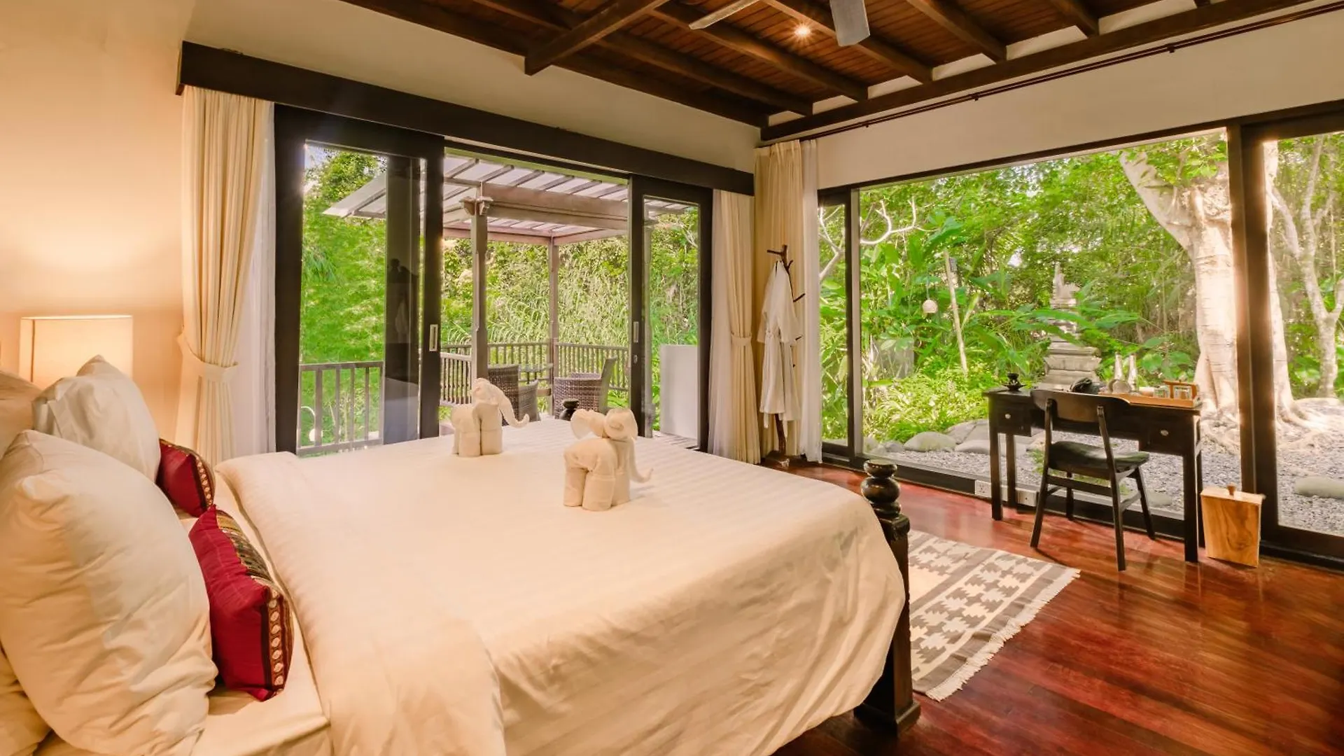 **** Resort Beingsattvaa Luxury Ubud Indonesia